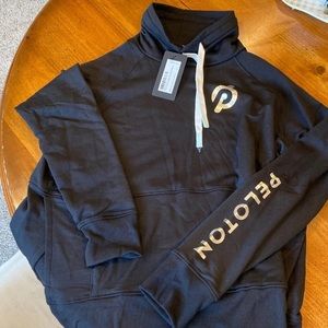 Peloton sweatshirt medium